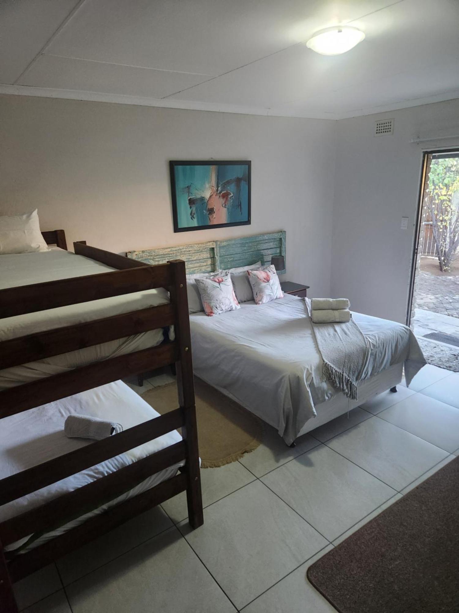 Mimosa Guesthouse Colesberg Esterno foto